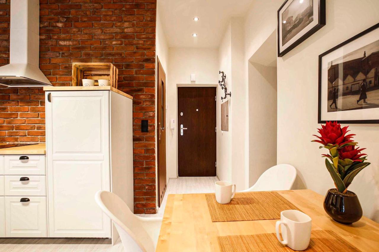 2-Room Apartment With Kitchen, Heart Of Cracow Old Town Krakow Exterior photo